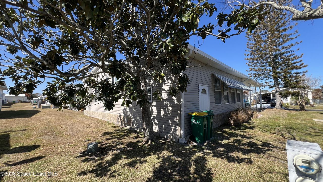 621 Puffin Drive, Barefoot Bay, FL 32976 Photo