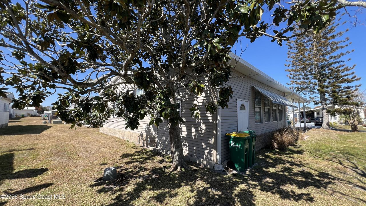 621 Puffin Drive, Barefoot Bay, FL 32976 Photo