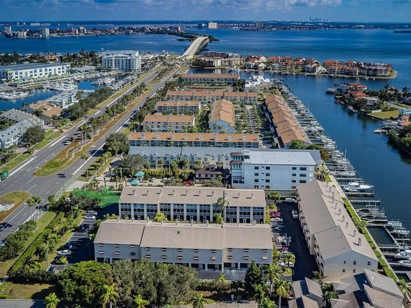 465 PINELLAS BAYWAY S, Unit 311, ST PETERSBURG, FL 33715