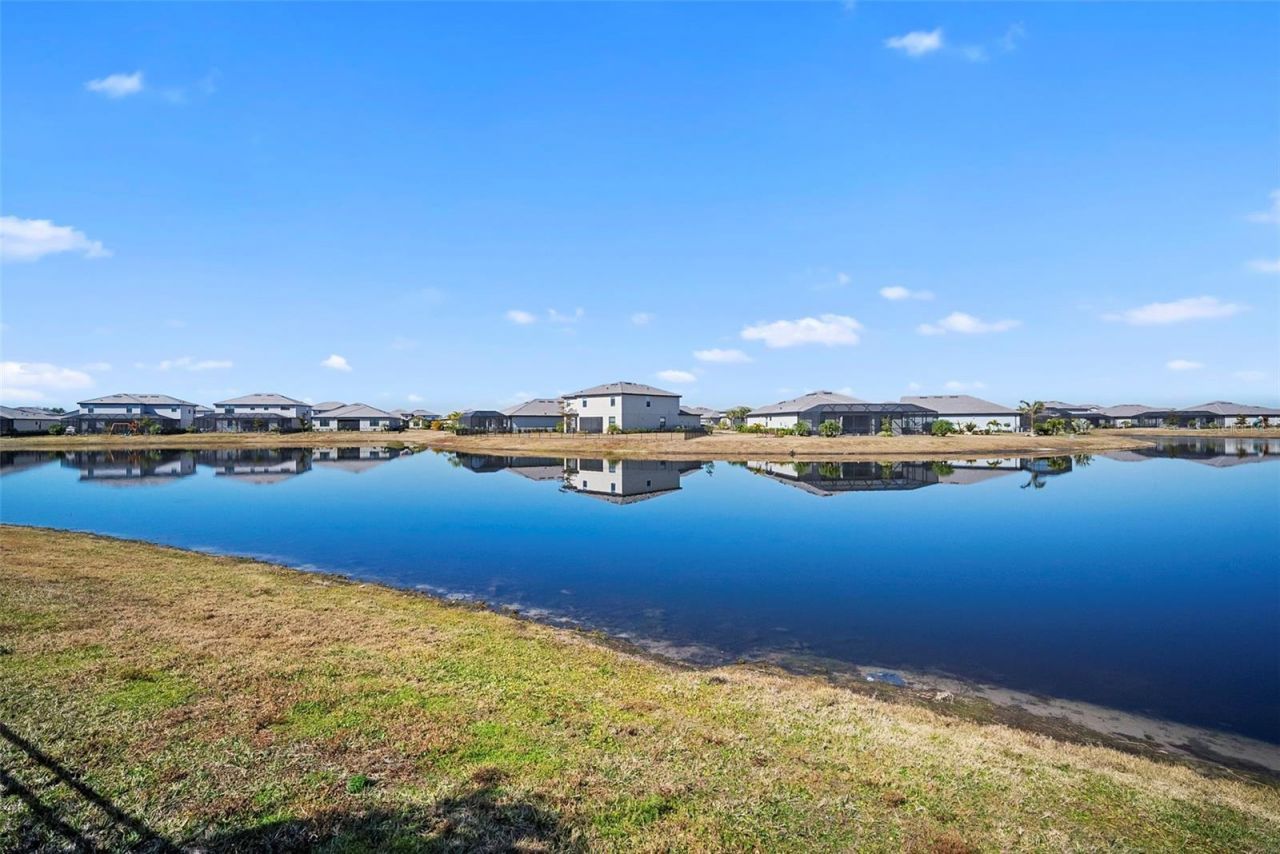 15449 White Linen Drive, Bradenton, FL 34211 Photo