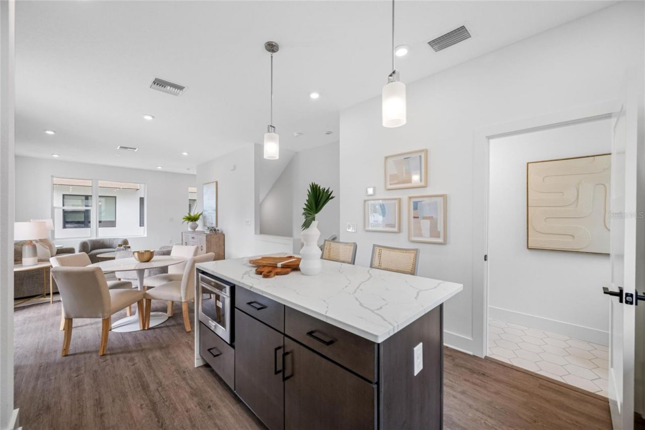 315 15th Street N, Saint Petersburg, FL 33705 Photo