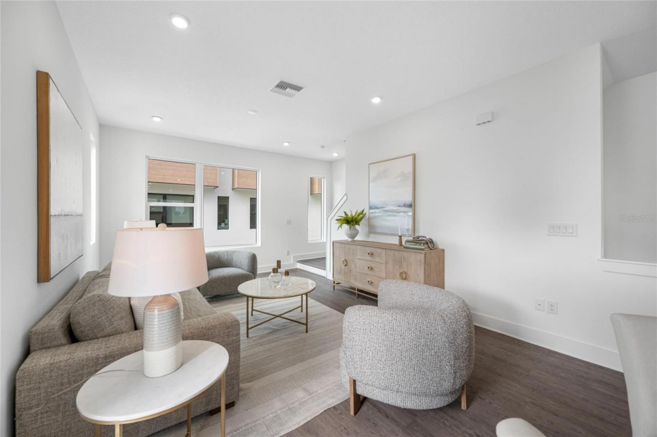 315 15th Street N, Saint Petersburg, FL 33705 Photo