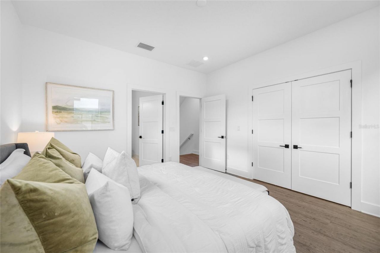 315 15th Street N, Saint Petersburg, FL 33705 Photo