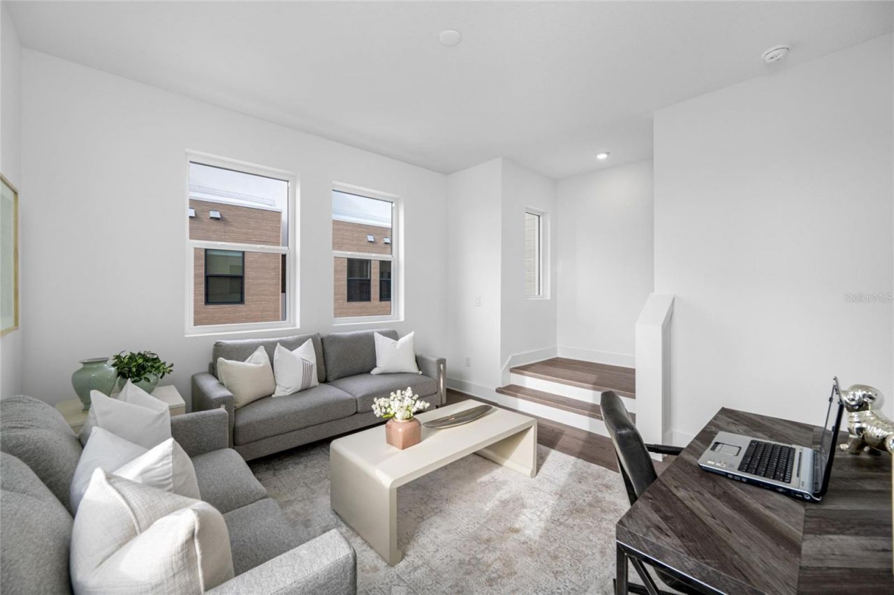 315 15th Street N, Saint Petersburg, FL 33705 Photo