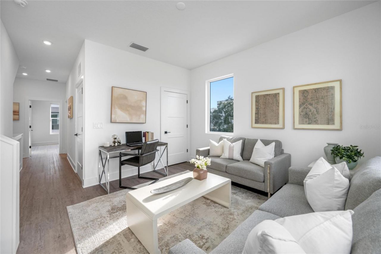 315 15th Street N, Saint Petersburg, FL 33705 Photo