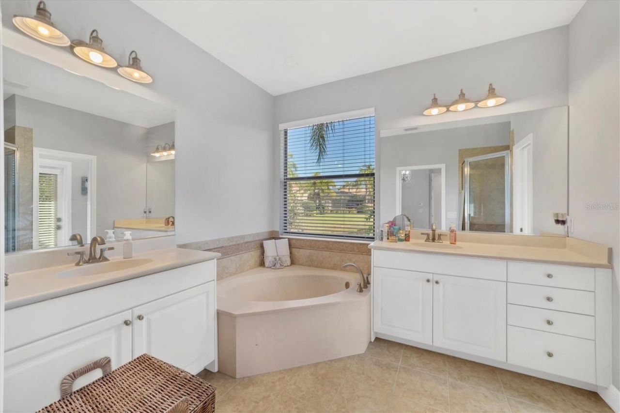 13853 Siena Loop, Lakewood Ranch, FL 34202 Photo