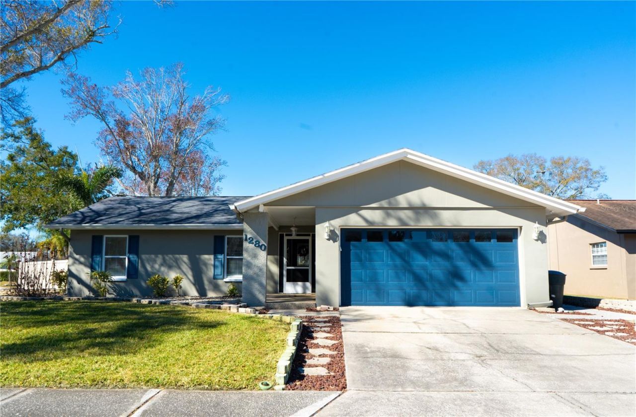 1280 Glendale Drive, Dunedin, FL 34698 Main Photo