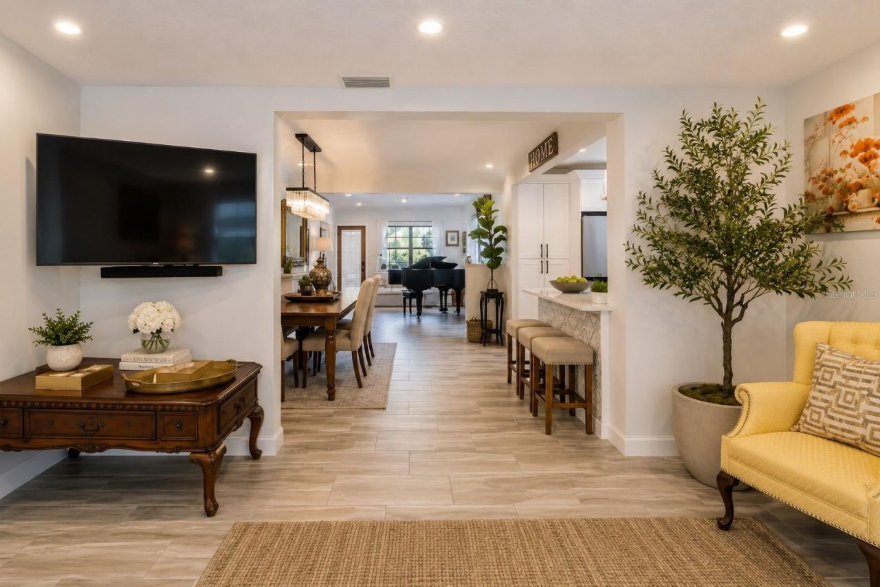 4925 Remington Drive, Sarasota, FL 34234 Photo