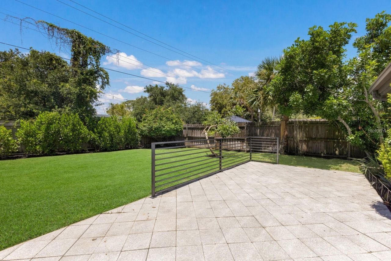 4925 Remington Drive, Sarasota, FL 34234 Photo