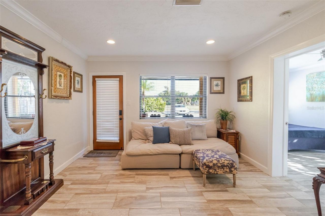 4925 Remington Drive, Sarasota, FL 34234 Photo