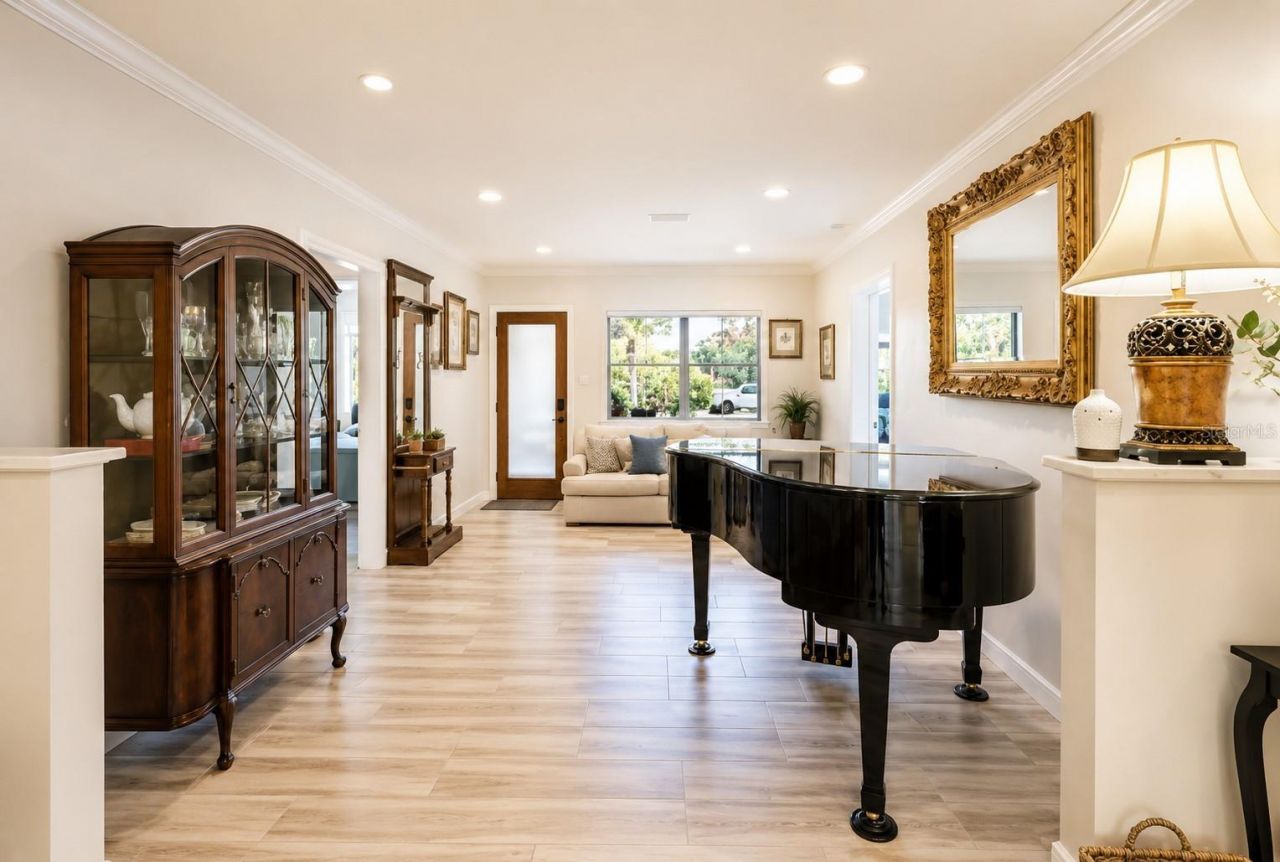 4925 Remington Drive, Sarasota, FL 34234 Photo