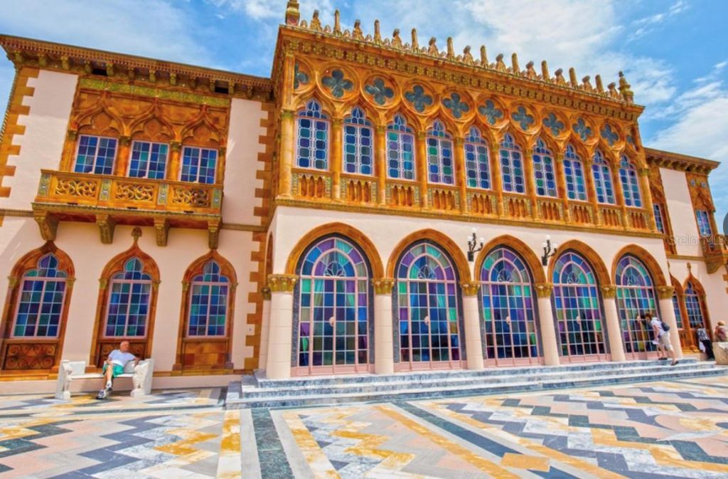 4925 Remington Drive, Sarasota, FL 34234 Photo