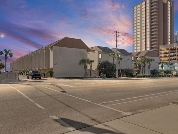 723 West Boulevard W, Unit 12, Gulf Shores, AL 36542