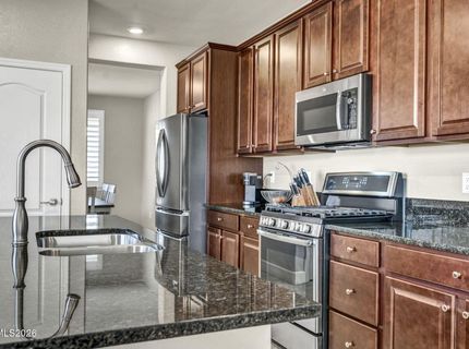 10145 Toltec Court, Reno, NV 89521 Photo