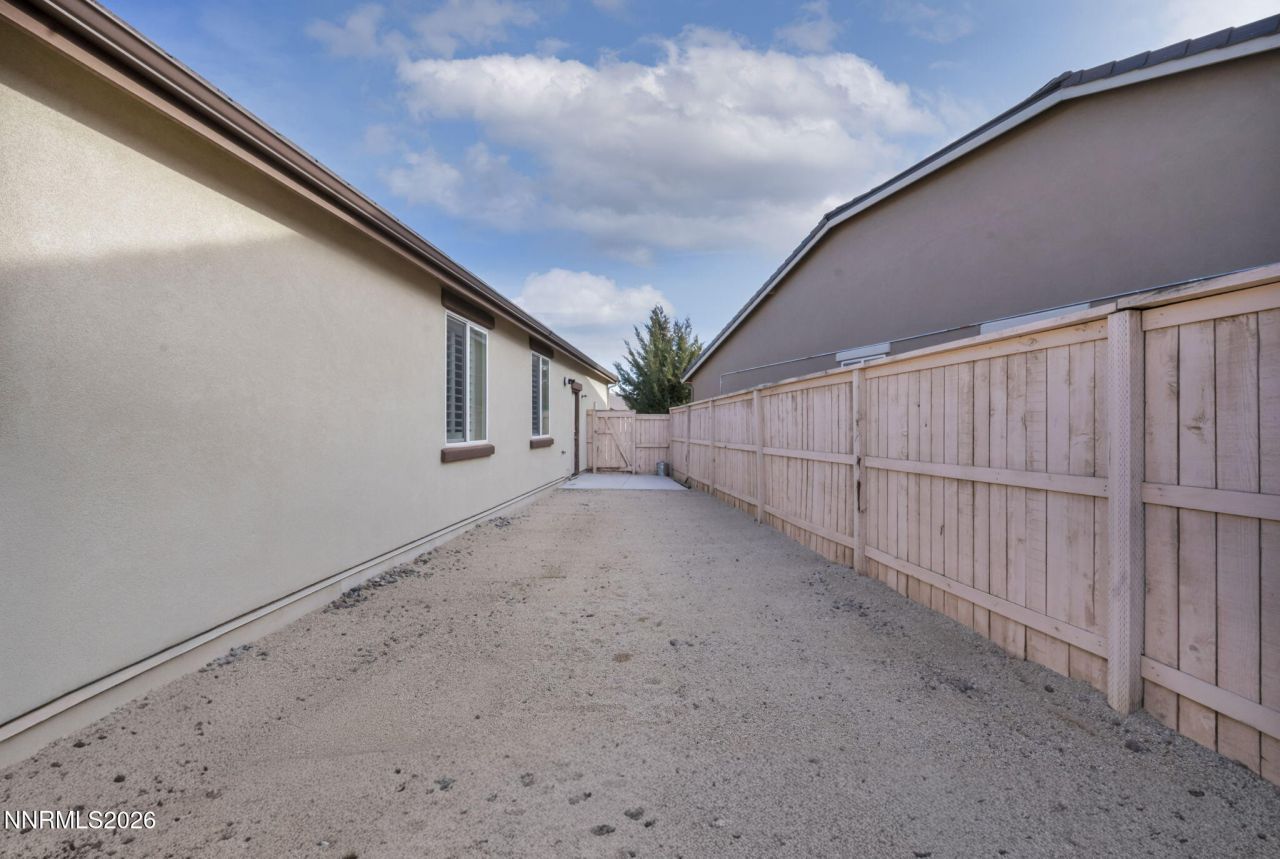 10145 Toltec Court, Reno, NV 89521 Photo