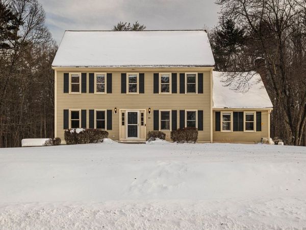53 Munroe Drive, Hampstead, NH 03826