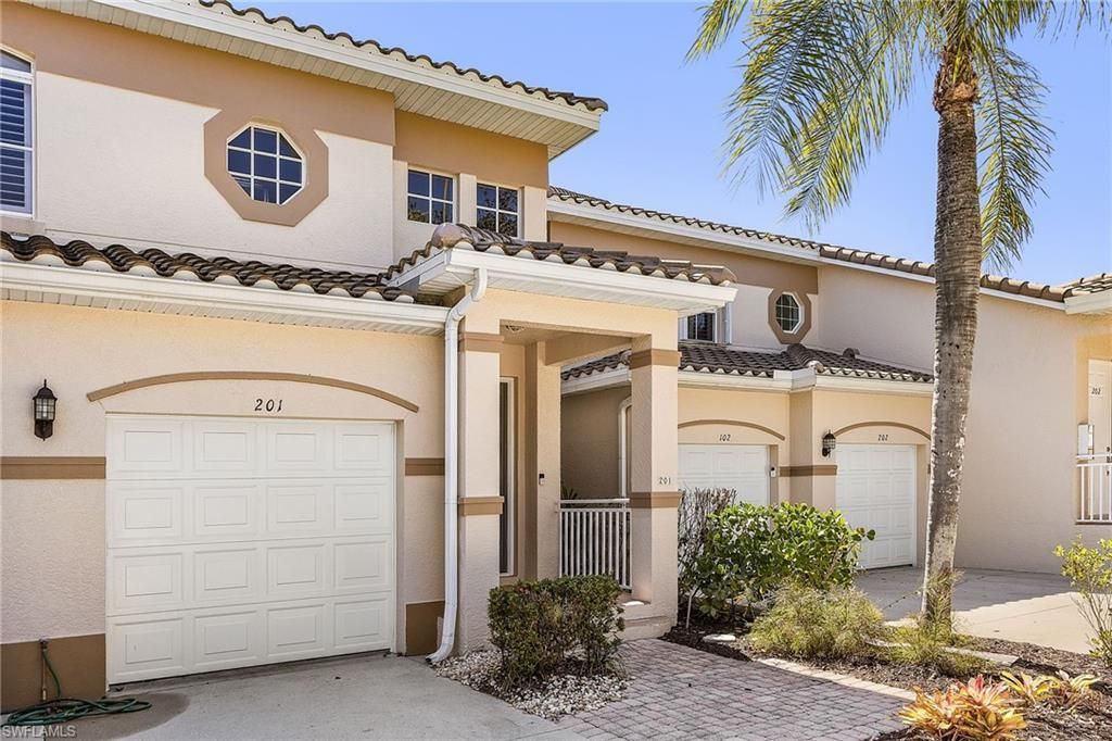 9060 Palmas Grandes Blvd, Unit 201, Bonita Springs, FL 34135 Photo