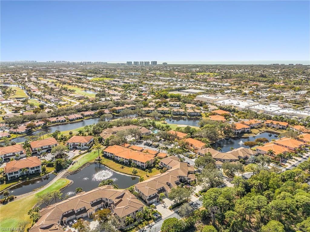 9060 Palmas Grandes Blvd, Unit 201, Bonita Springs, FL 34135 Photo