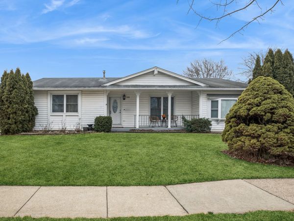 988 Cooper Court, Elk Grove Village, IL 60007