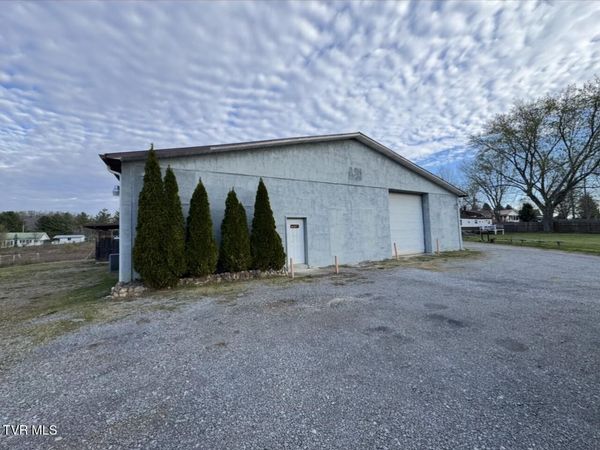 5168 Highway 11w, Rogersville, TN 37857