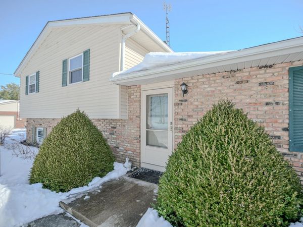 5670 Prairie Road, Springfield, OH 45502