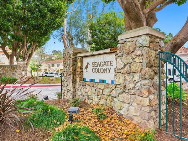 101 Whippoorwill, Aliso Viejo, CA 92656