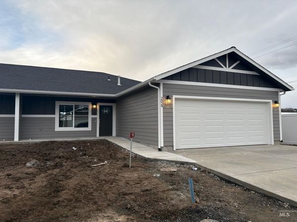 3413 Glacier Drive, Lewiston, ID 83501