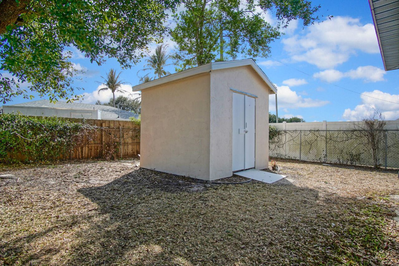 211 SW North Wakefield Circle, Port Saint Lucie, FL 34953 Photo