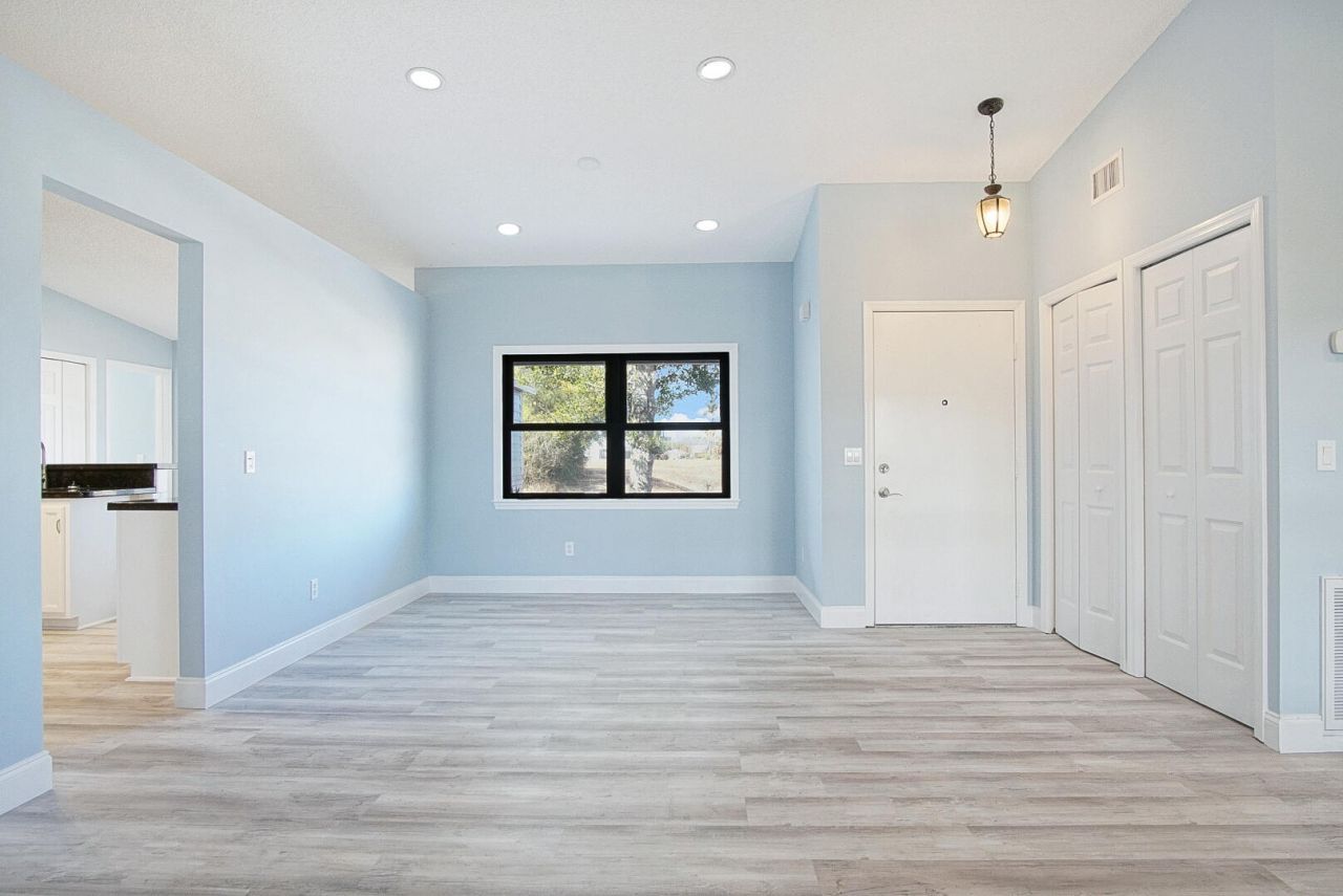 211 SW North Wakefield Circle, Port Saint Lucie, FL 34953 Photo