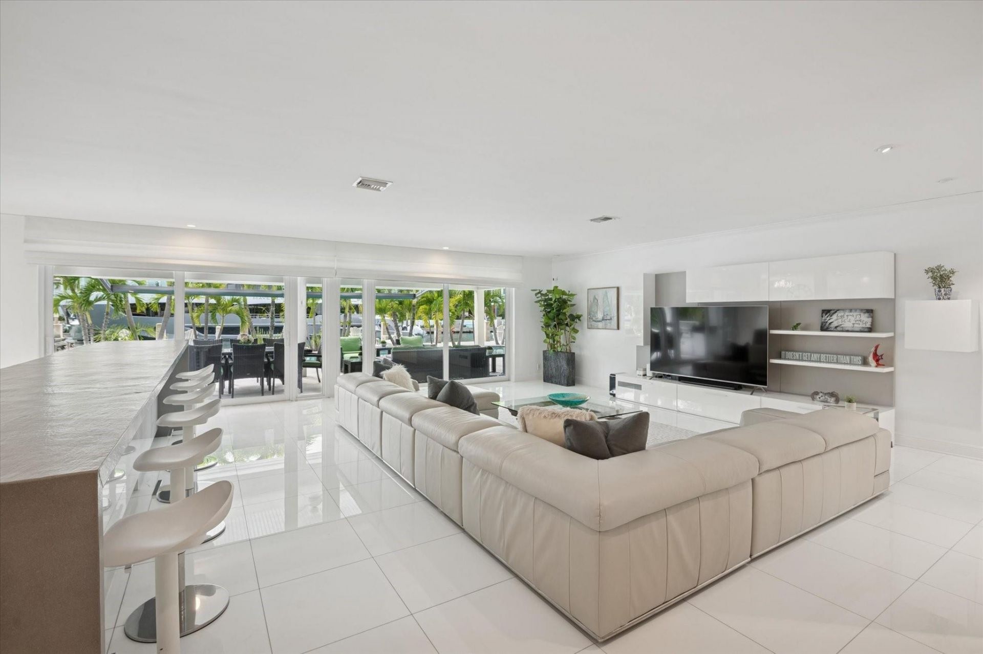 2540 Mercedes Drive, Fort Lauderdale, FL 33316 Photo