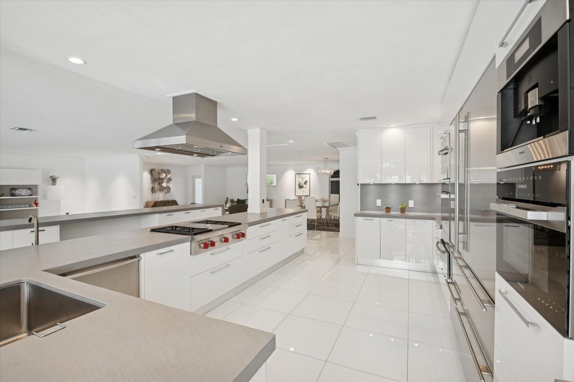 2540 Mercedes Drive, Fort Lauderdale, FL 33316 Photo