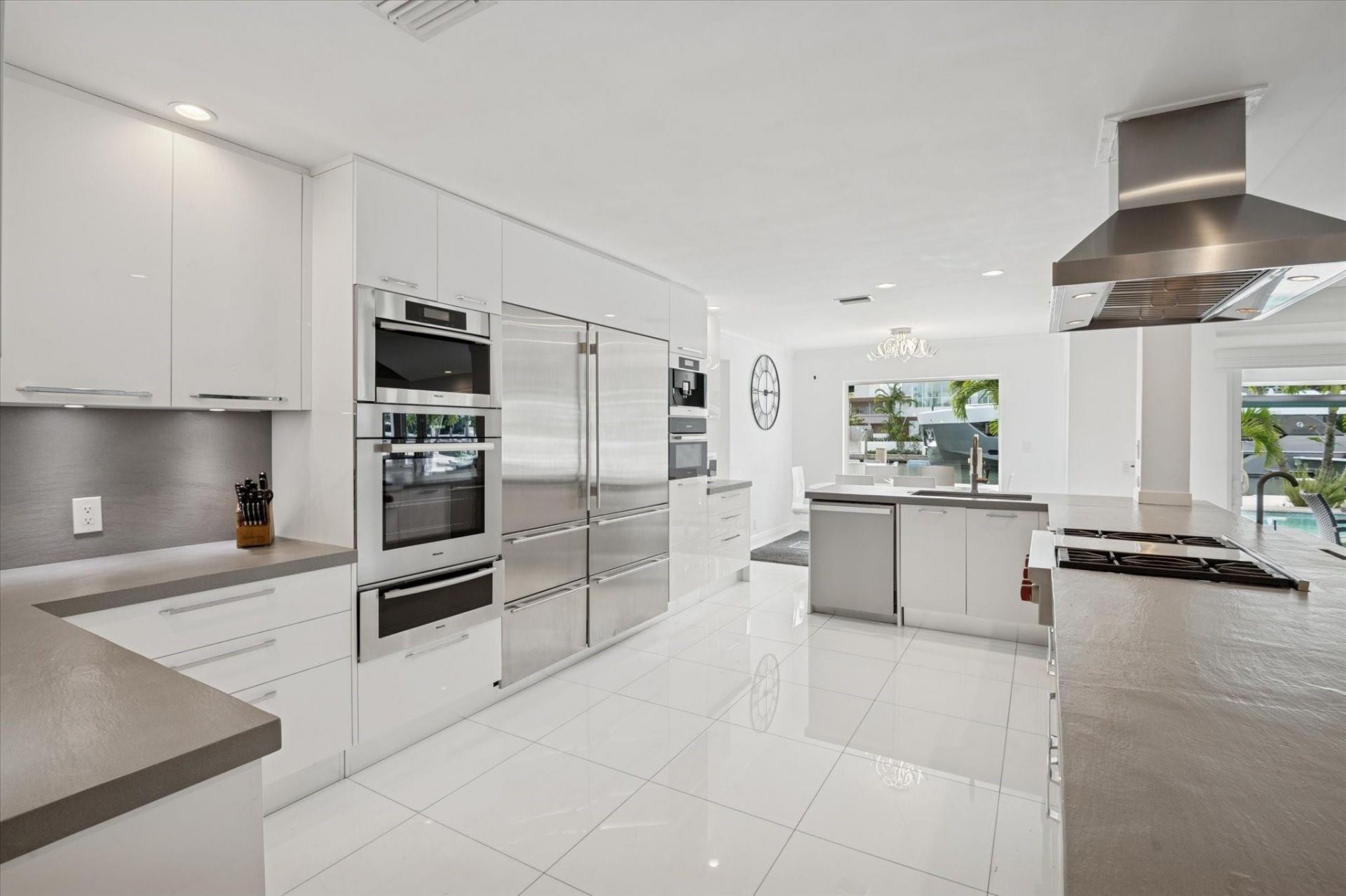 2540 Mercedes Drive, Fort Lauderdale, FL 33316 Photo