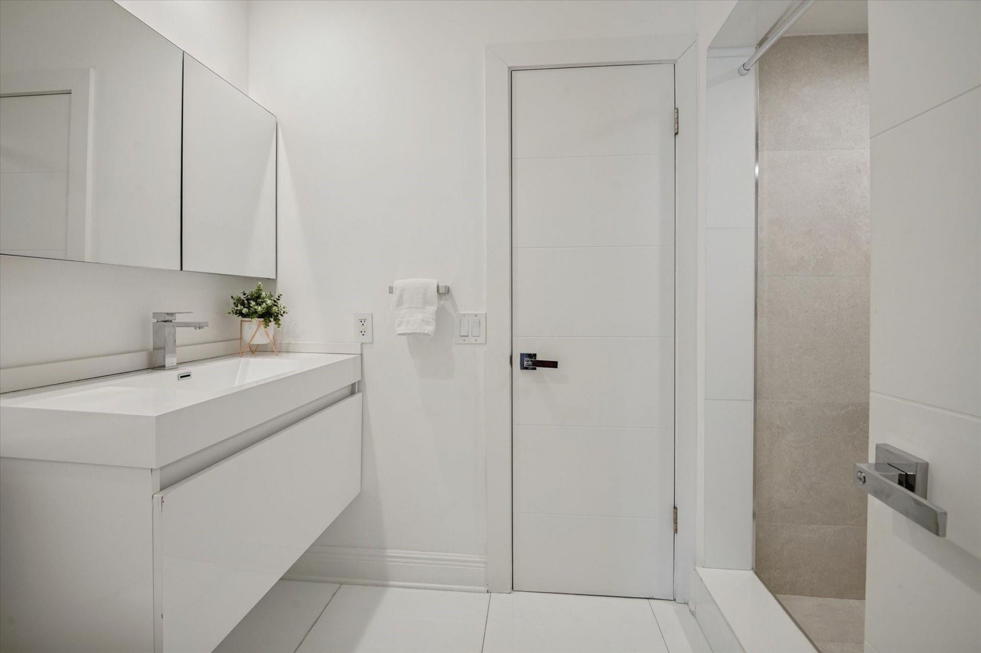 2540 Mercedes Drive, Fort Lauderdale, FL 33316 Photo