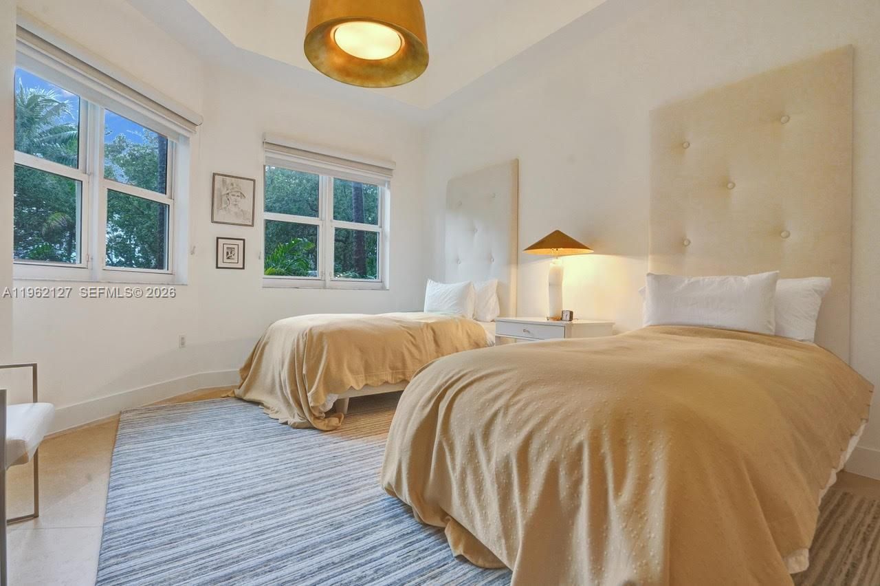 20000 E Country Club Dr, Unit 112, Aventura, FL 33180 Photo