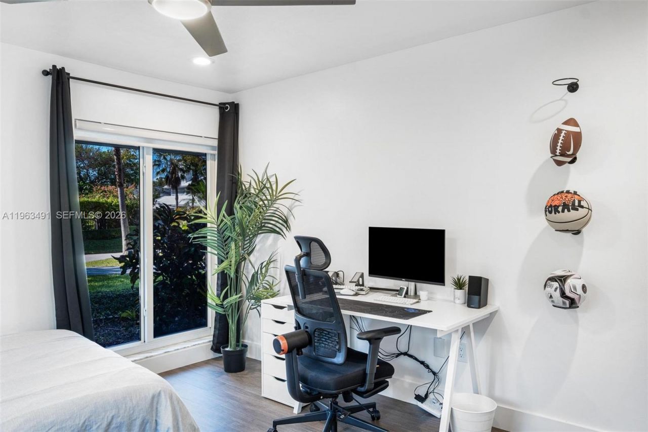 7231 SW 174th St , Palmetto Bay, FL 33157 Photo