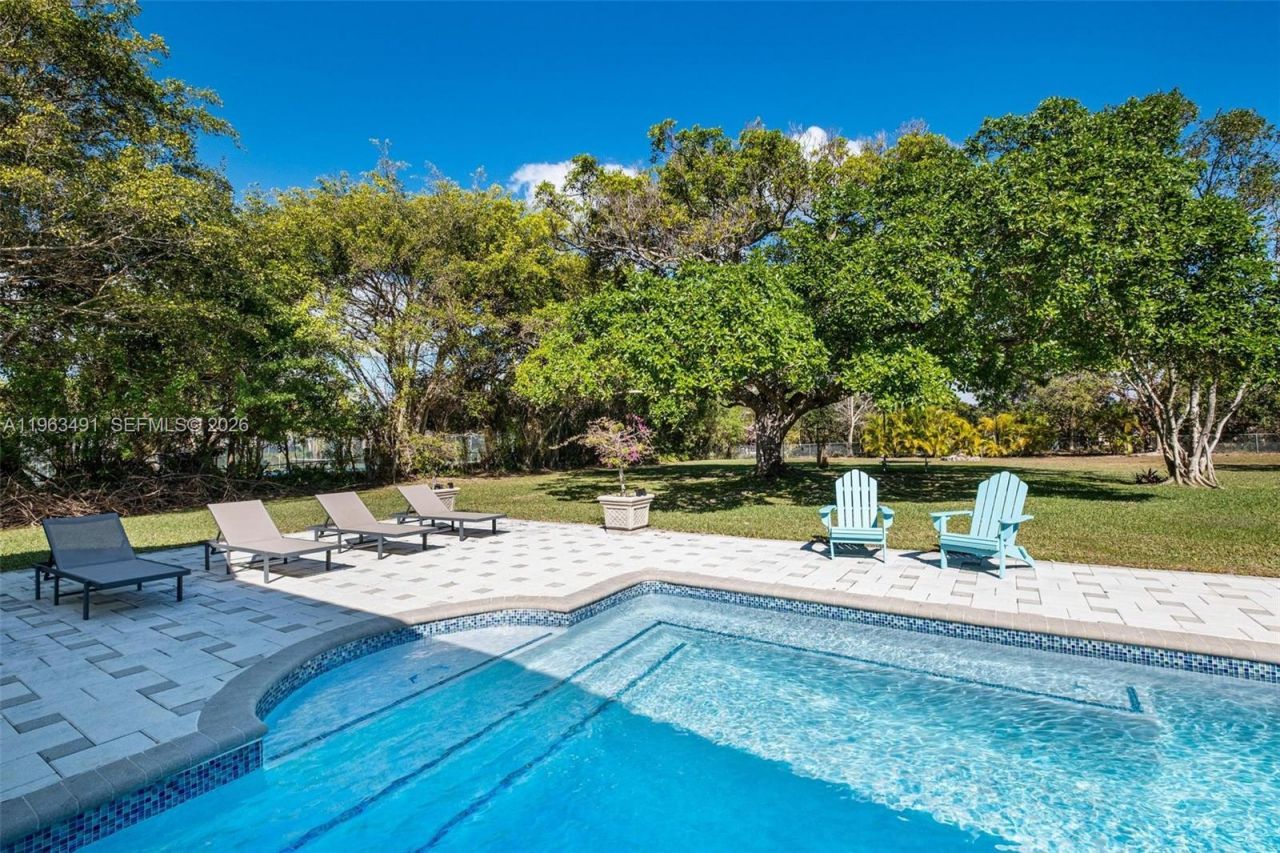 7231 SW 174th St , Palmetto Bay, FL 33157 Photo