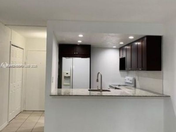 801 NW 47th Ave, Unit 218W, Miami, FL 33126