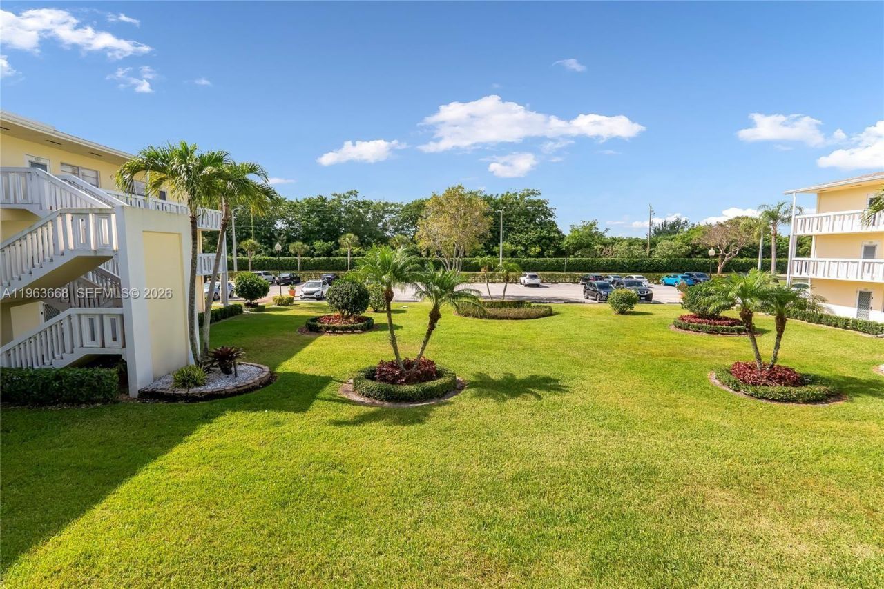 82 Dorset B, Unit 82 dorset, Boca Raton, FL 33434 Photo