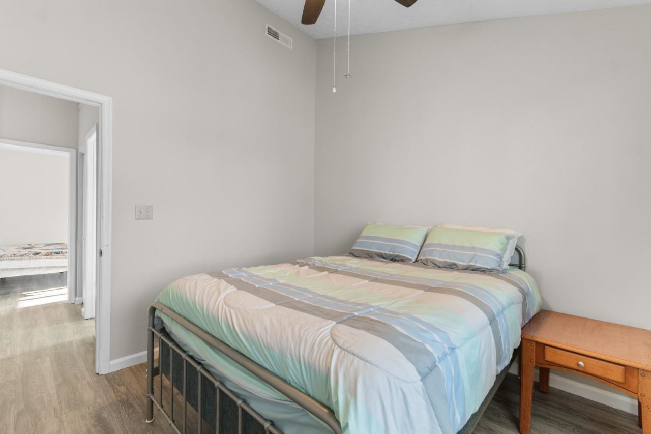 619 14th Ave. S Photo 20