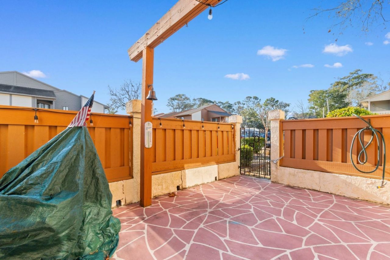 619 14th Ave. S Photo 24