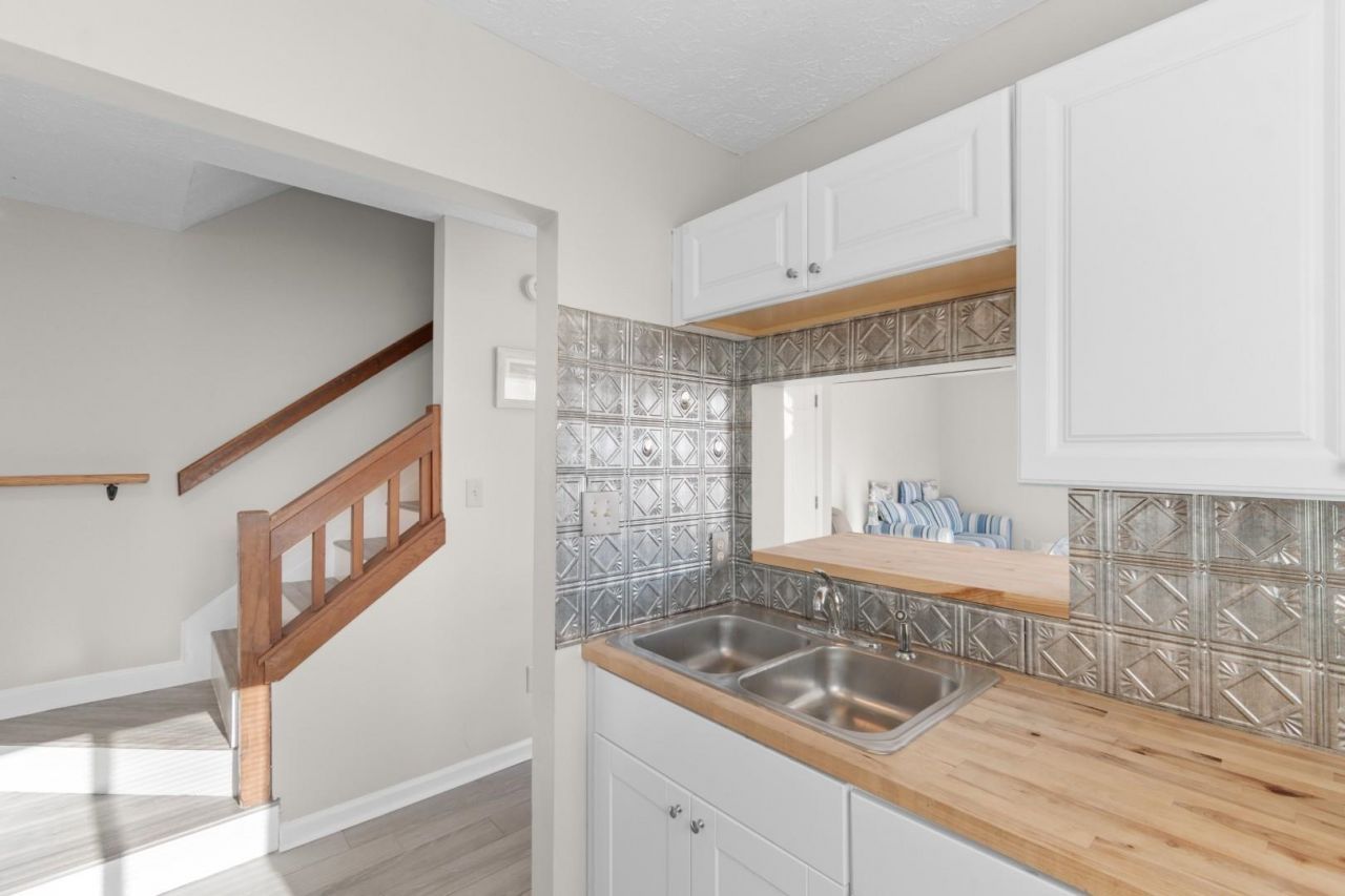 619 14th Ave. S Photo 7