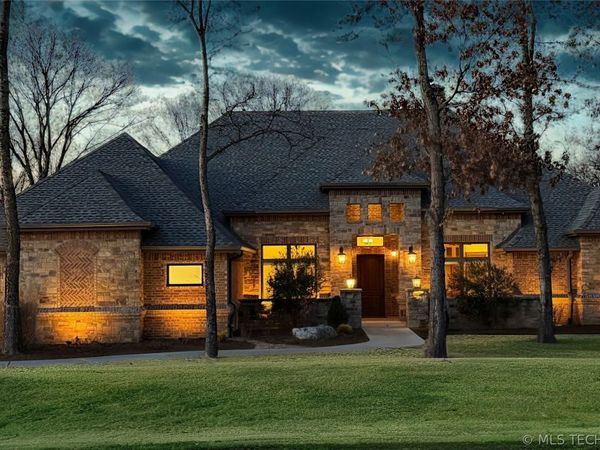 17743 E Red Hawk Road, Owasso, OK 74055