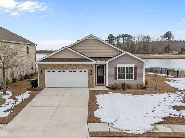 714 Lake Tyler Drive, New Bern, NC 28560