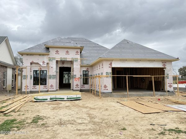 109 Fountain Meadow Drive , Broussard, LA 70518