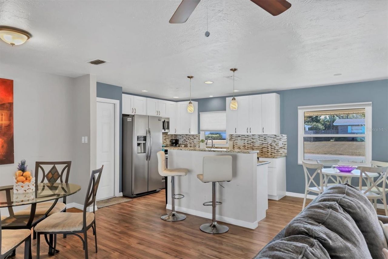 3425 Fairview Drive, Sarasota, FL 34239 Photo
