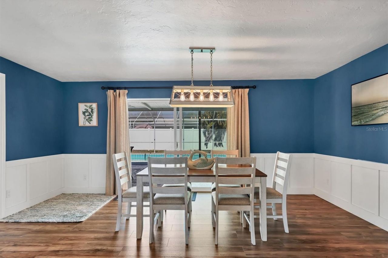 3425 Fairview Drive, Sarasota, FL 34239 Photo