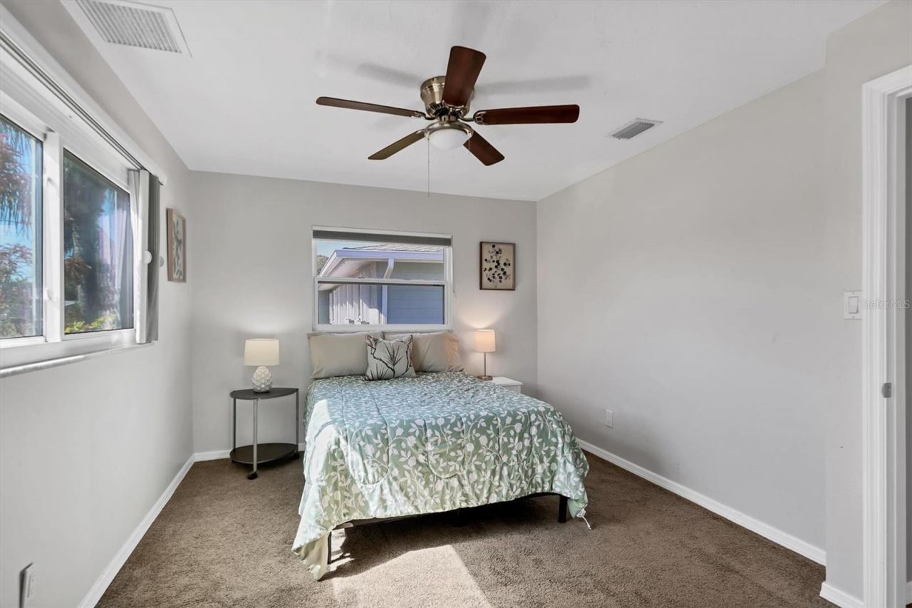 3425 Fairview Drive, Sarasota, FL 34239 Photo