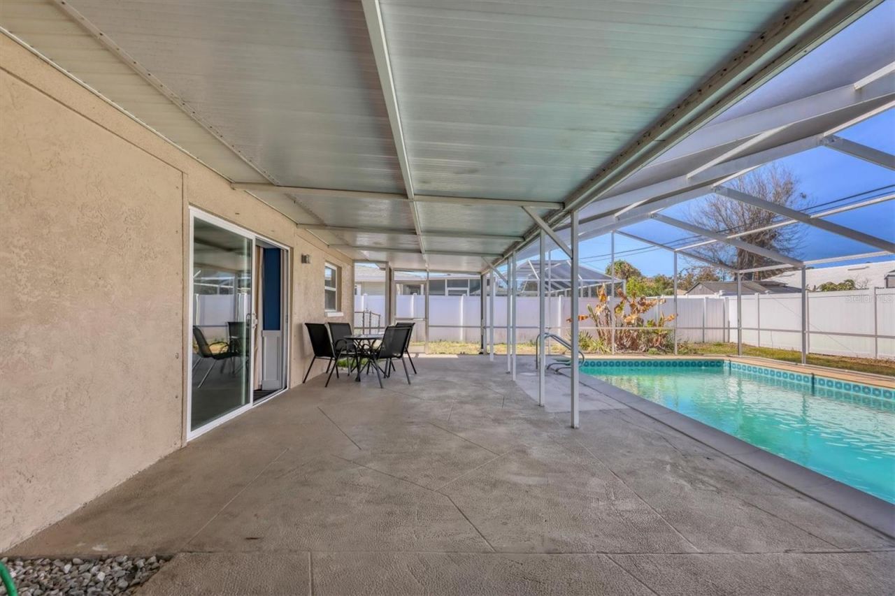 3425 Fairview Drive, Sarasota, FL 34239 Photo