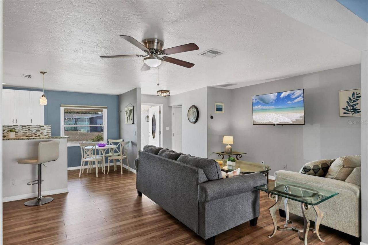 3425 Fairview Drive, Sarasota, FL 34239 Photo