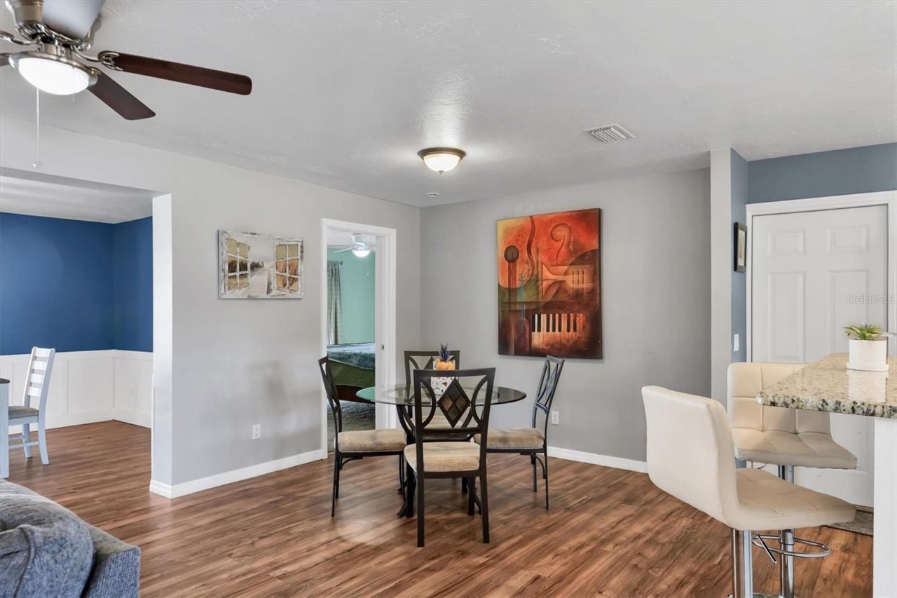3425 Fairview Drive, Sarasota, FL 34239 Photo